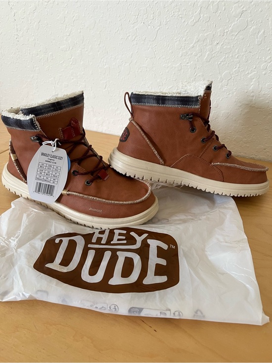 Hey Dude Other - Hey Dude Bradley Classic US11 water repellent Tan Brown Lace-Up Chukka Boots